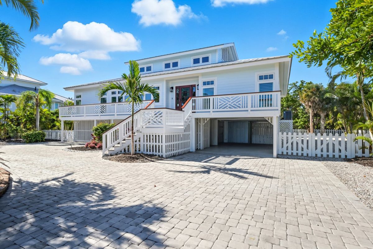 Boca Grande Real Estate-H-9871 NW Gasparilla Pass-image-1