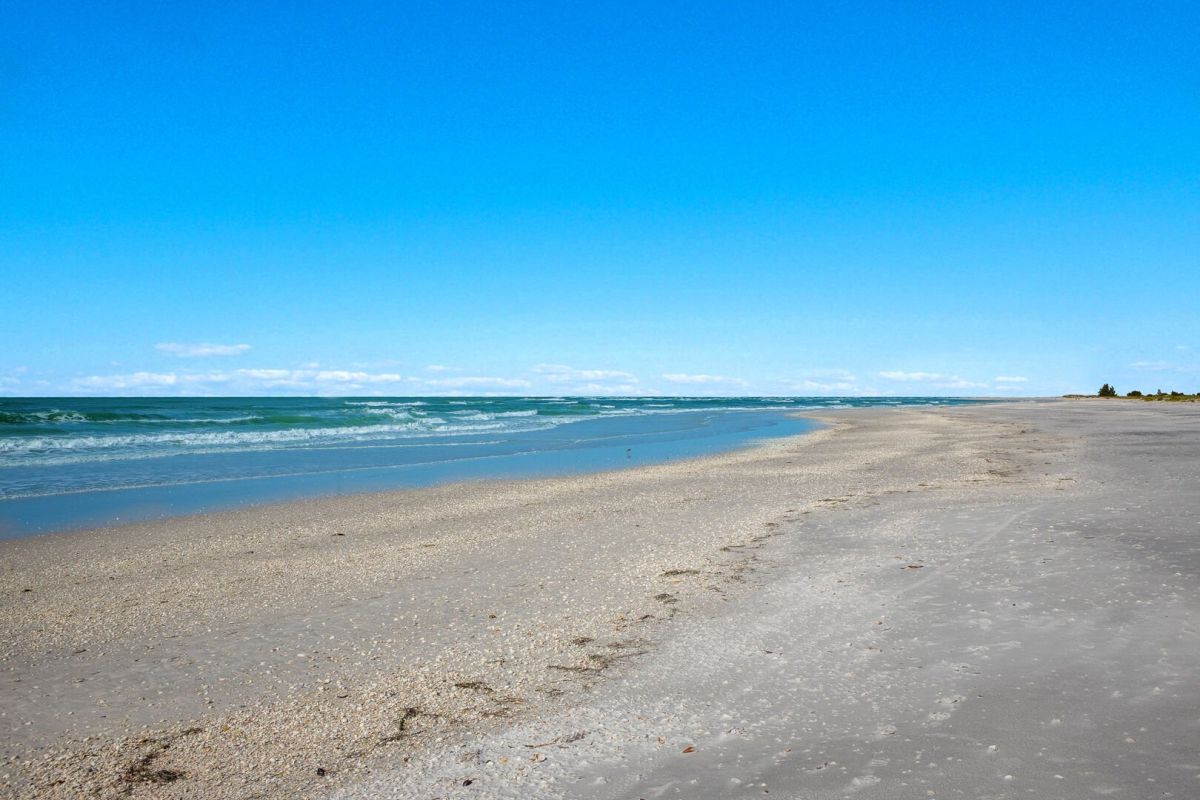 Boca Grande Real Estate-Sea Oats 215-image-1